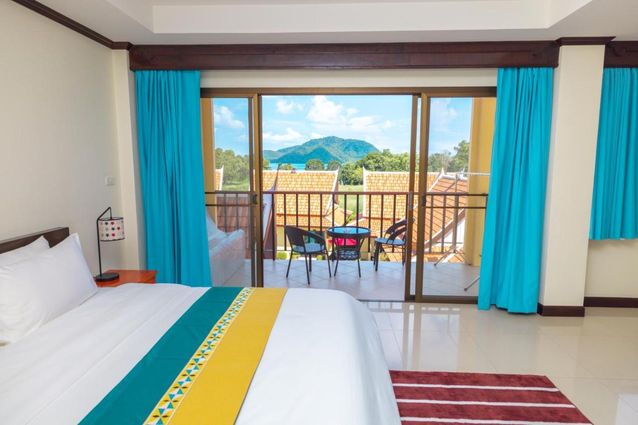 Phuket Kana International Hotel普吉岛卡娜国际酒店 Rawai Exterior foto